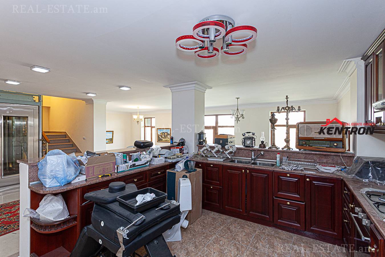 House for sale Barbyus St, Arabkir Yerevan, 133875