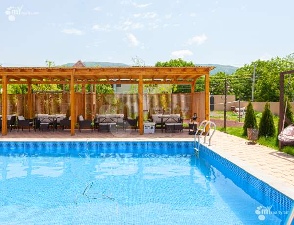 komercion-taracq-norakaruycum/Garni/Garni/Kotayk