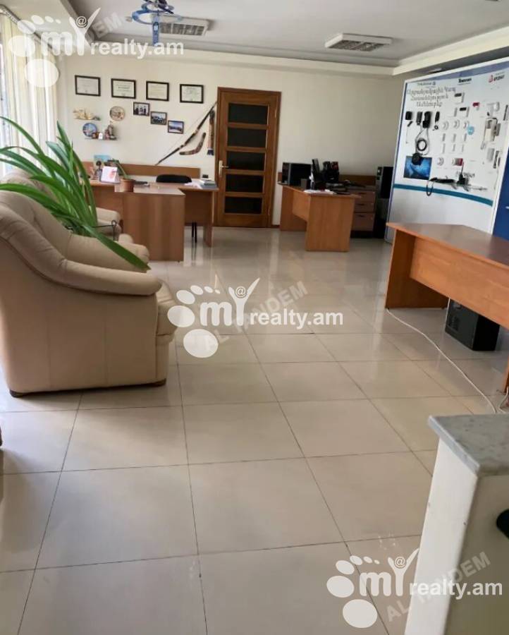 Commercial property for sale Baghramyan Ave (Kentron), Center Yerevan, 155434