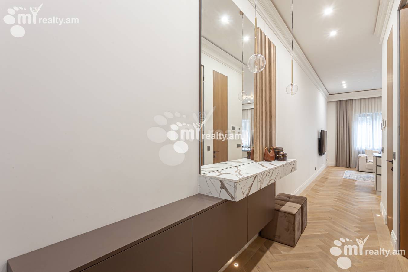 3 bedroom apartment for rent خیابان موسکوویان, مرکز شهر ایروان, 149108