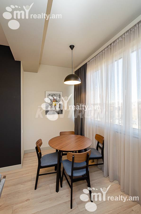 3 bedroom apartment for sale rue d'A.Manukyan, Center Yerevan, 143647