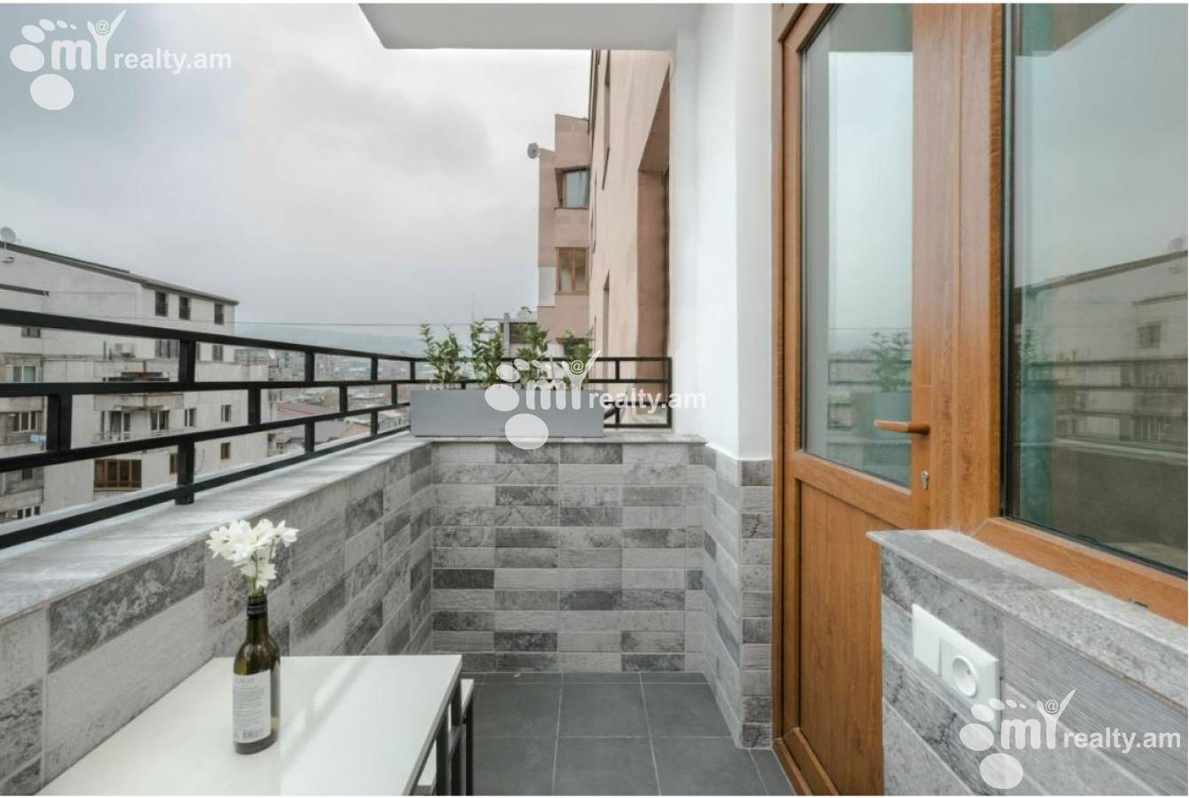 Купить 3 комнатную квартиру Екмалян ул, Центр Ереван, 146945