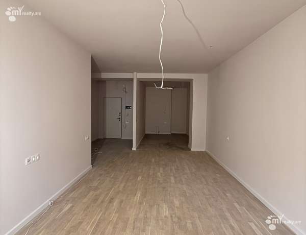 3-senyakanoc-bnakaran-vacharq-Yerevan-Arabkir