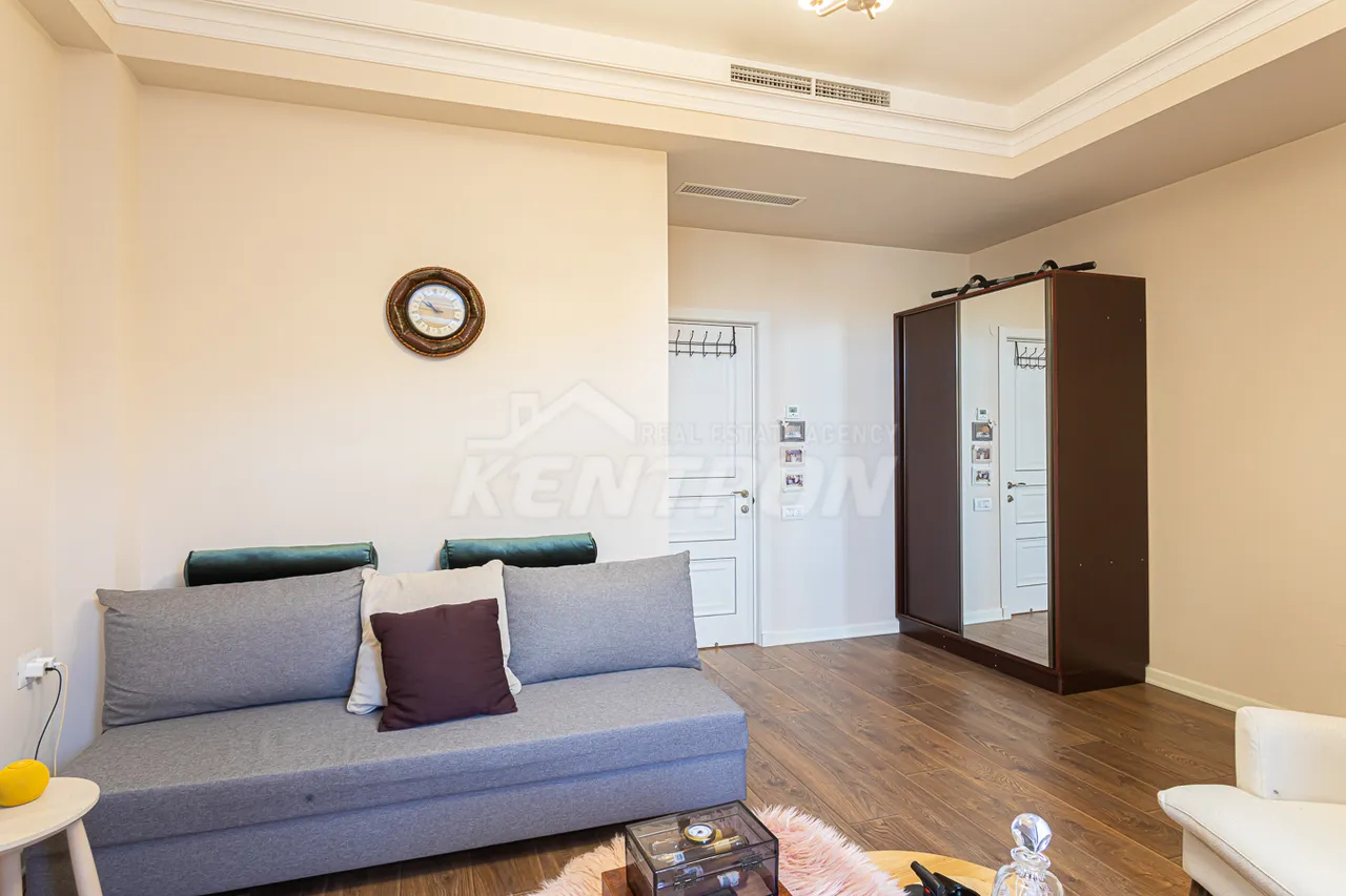 3 bedroom apartment for sale Orbeli Yeghbayrner   St, Arabkir Yerevan, 159690