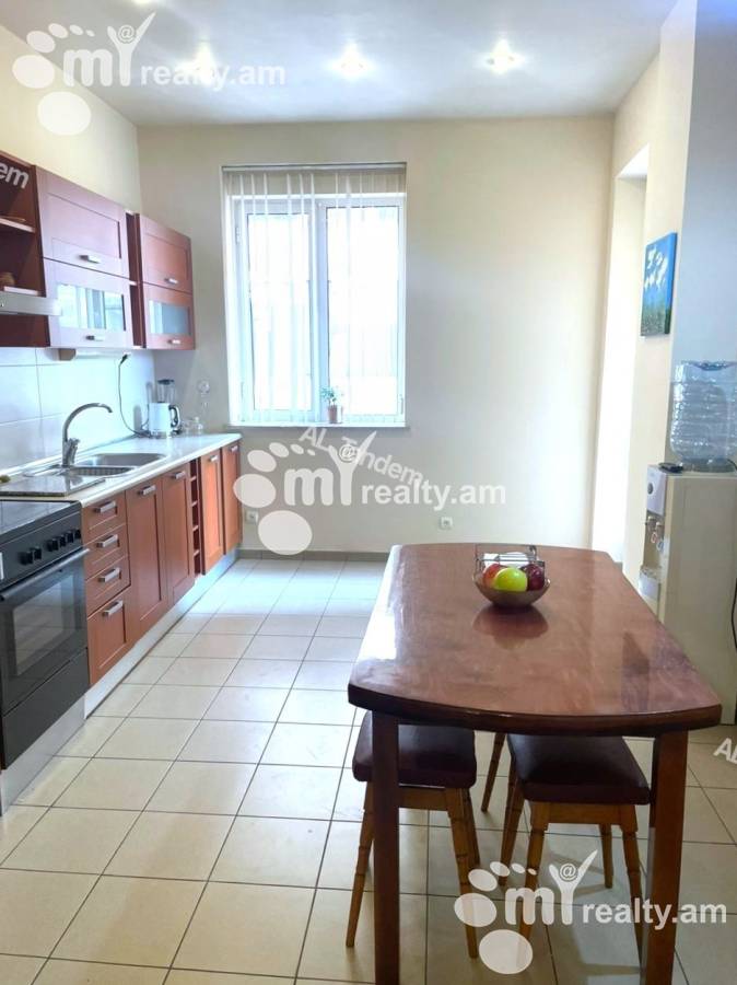 Купить 5 комнатную квартиру Пушкин ул, Центр Ереван, 144175