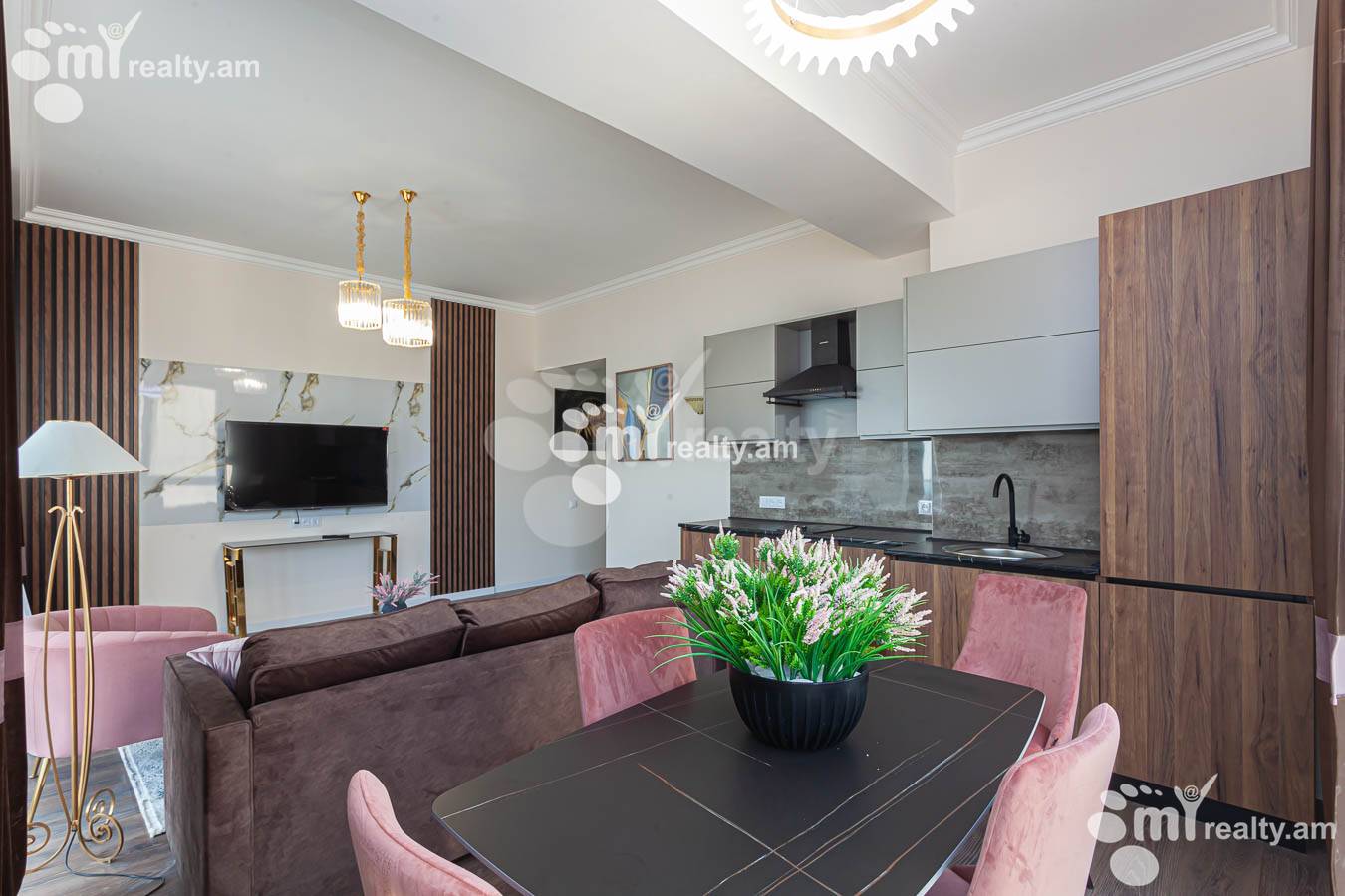 Купить 3 комнатную квартиру К. Улнеци ул., Канакер-Зейтун Ереван, 154008