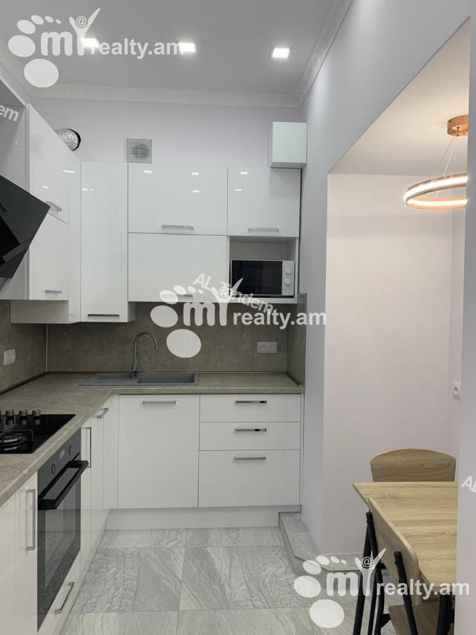 2 սենյականոց բնակարան վարձով Արամի փող, Կենտրոն Երևան, 156062