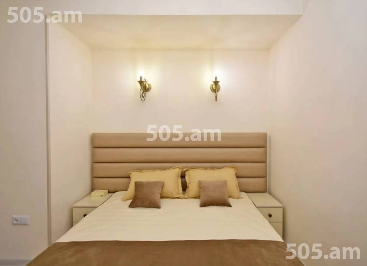 3 bedroom apartment for rent Koghbatsi St, Center Yerevan, 146320