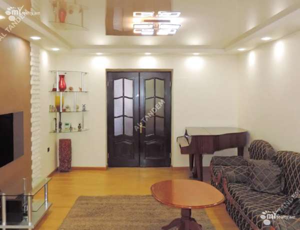 4-senyakanoc-bnakaran-vacharq-Yerevan-Center