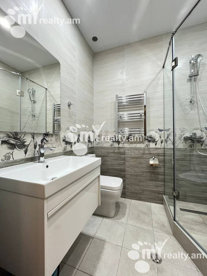 Снять 3 комнатную квартиру М․ Мелконян ул, Квартал Ваагни Ереван, 156677