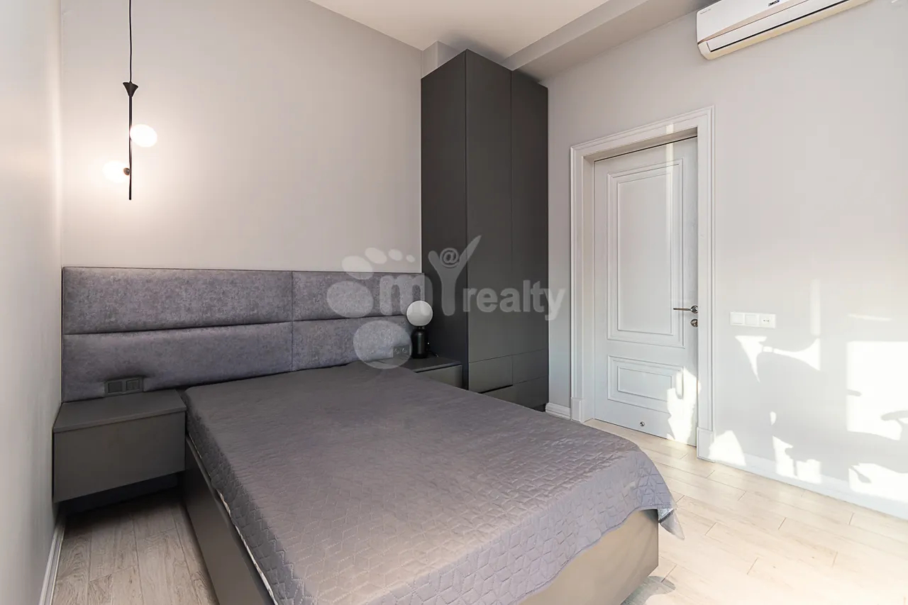 5 bedroom apartment for sale Tsitsernakaberd Highway, Center Yerevan, 161498