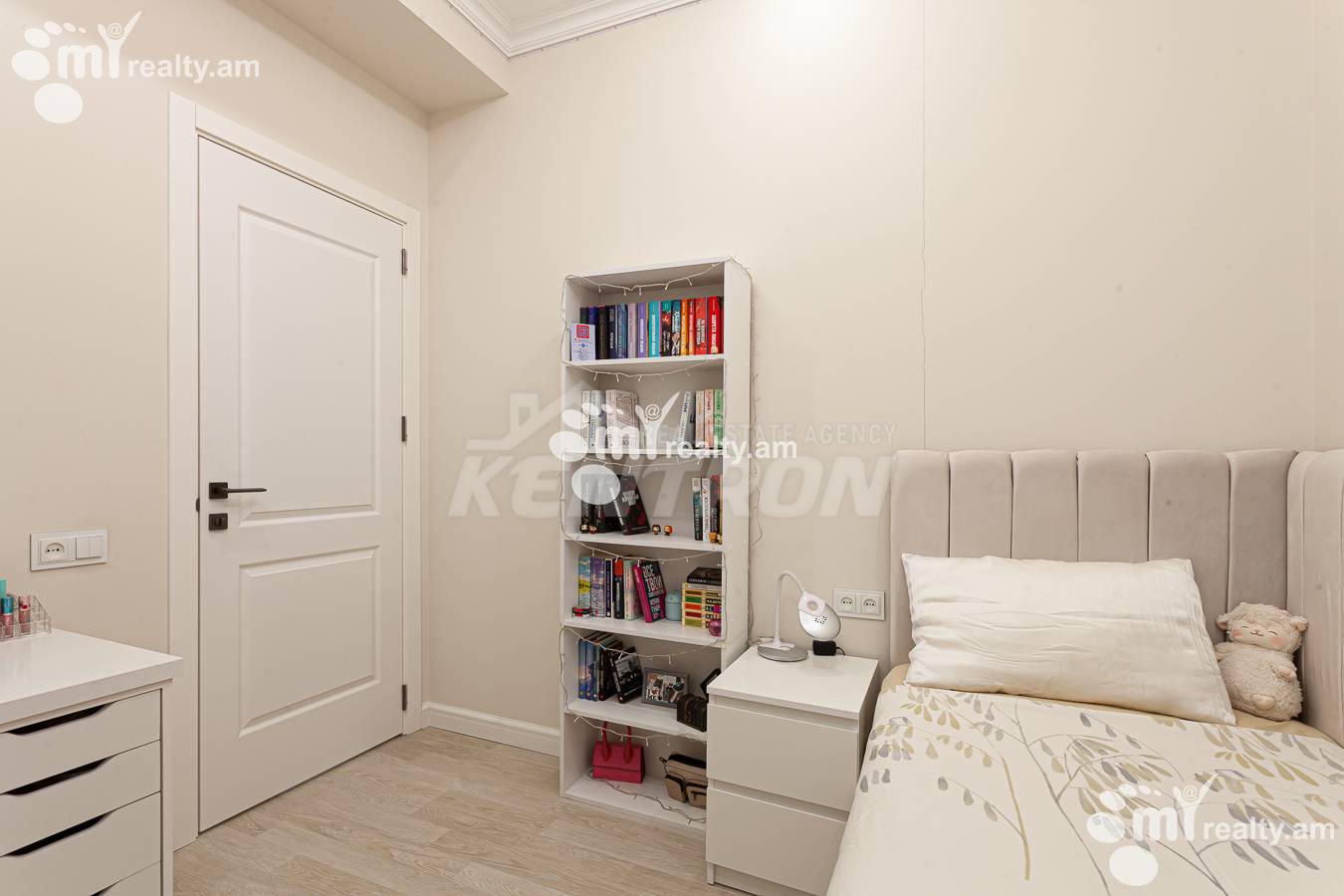 Купить 3 комнатную квартиру Микоян ул, Давташен Ереван, 156429