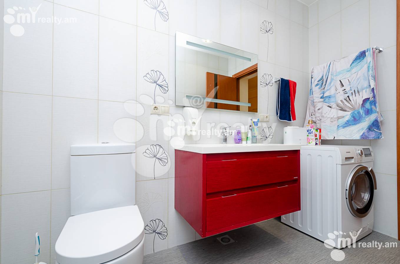 4 սենյականոց բնակարան  Հյուսիսային պող, Կենտրոն Երևան, 136507