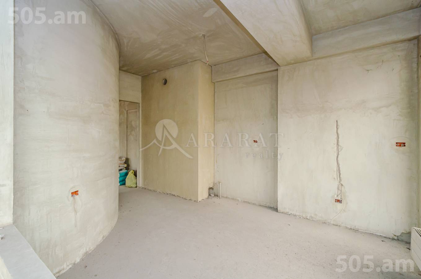 3 bedroom apartment for sale Abovyan St, Center Yerevan, 153901