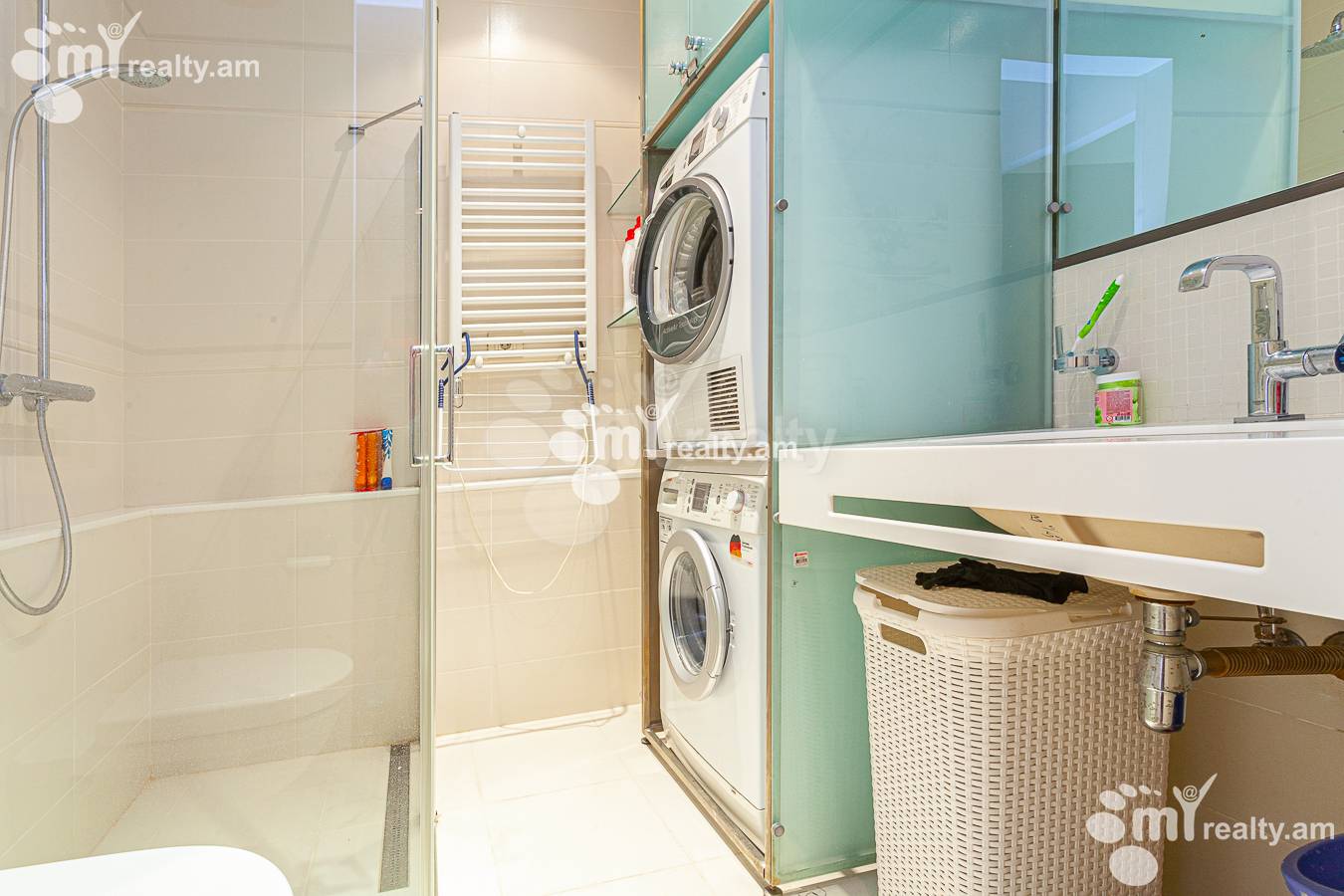 4 bedroom apartment for rent Vardanants St, Center Yerevan, 144857