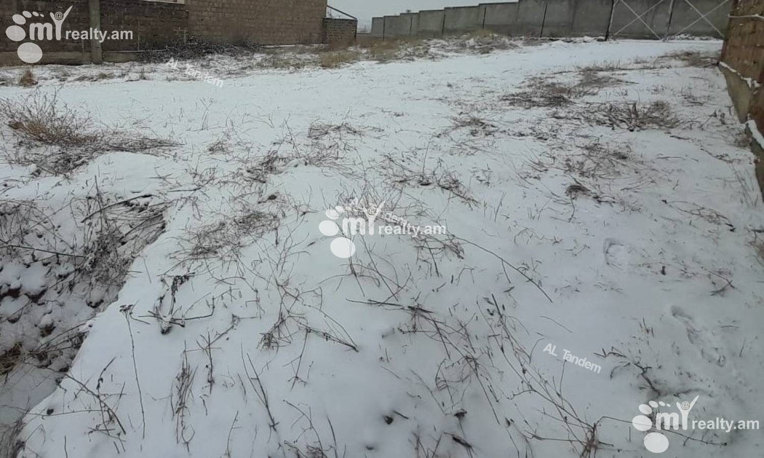 Купить замельный участок  Птгни, Птгни Котайк, 154794