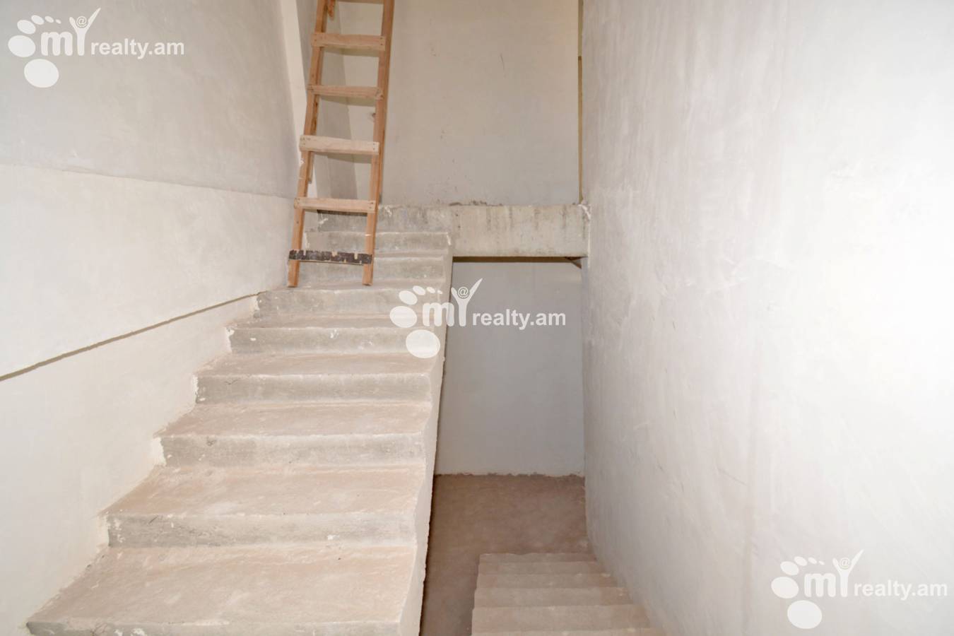 House for sale محله سیلیکیان, آچاپنیاک ایروان, 156694