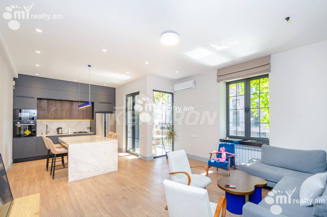 Купить 3 комнатную квартиру Ахбюр Сероб ул, Арабкир Ереван, 152788