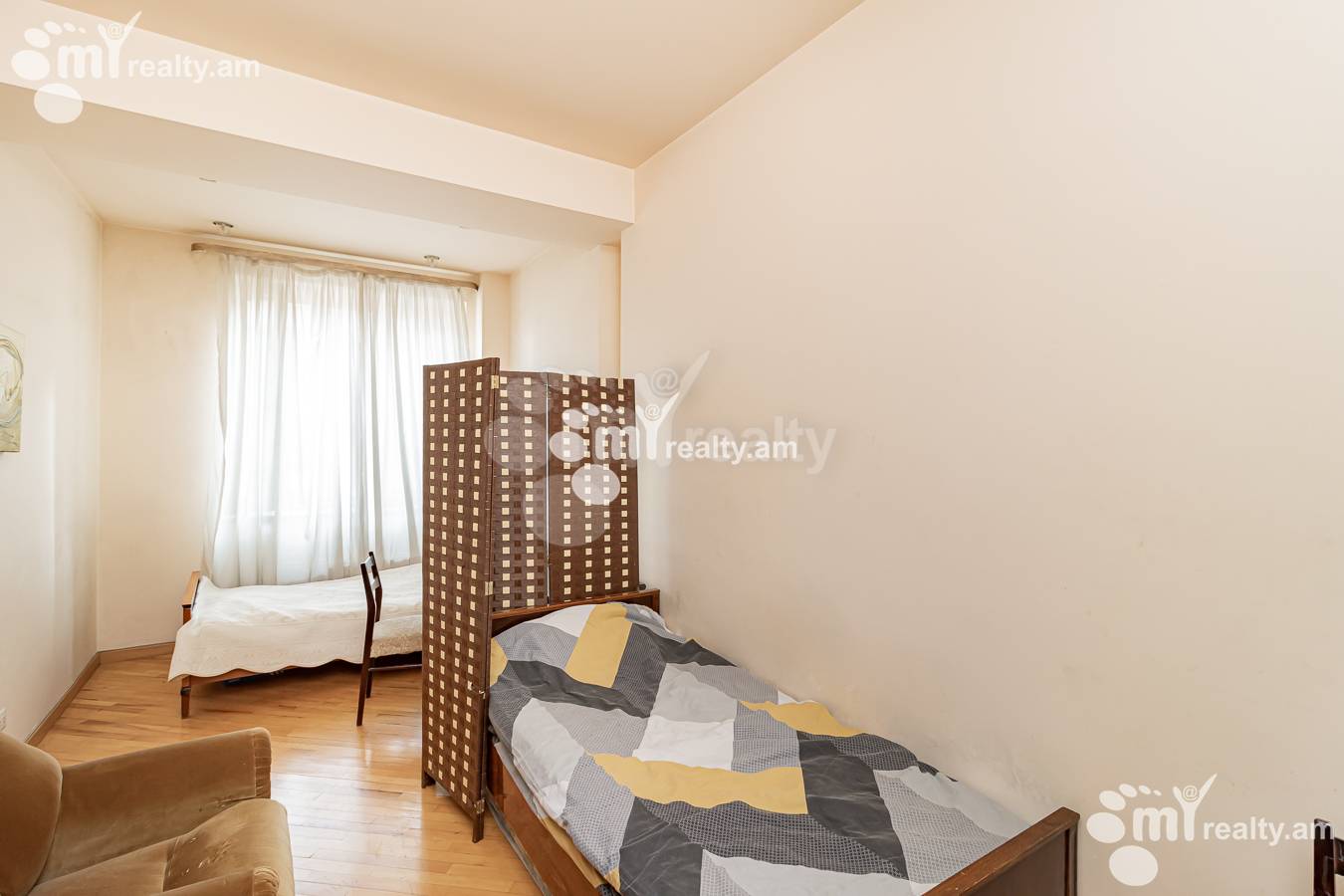 3 bedroom apartment for sale Northern (Hyusisayin)  Ave, Center Yerevan, 143222