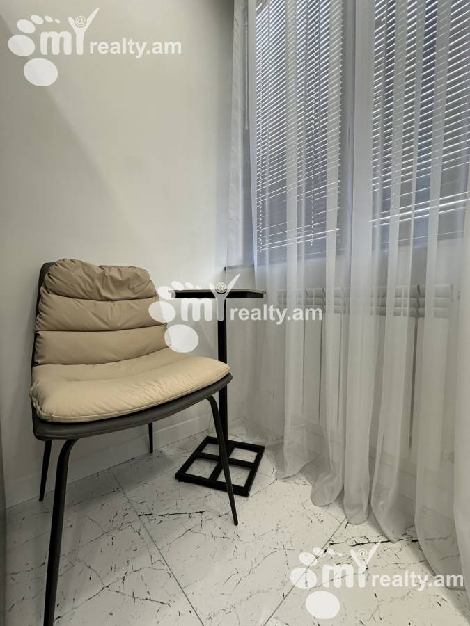 3 bedroom apartment for sale خیابان ا. آوِتیسیان, عربگیر ایروان, 160518