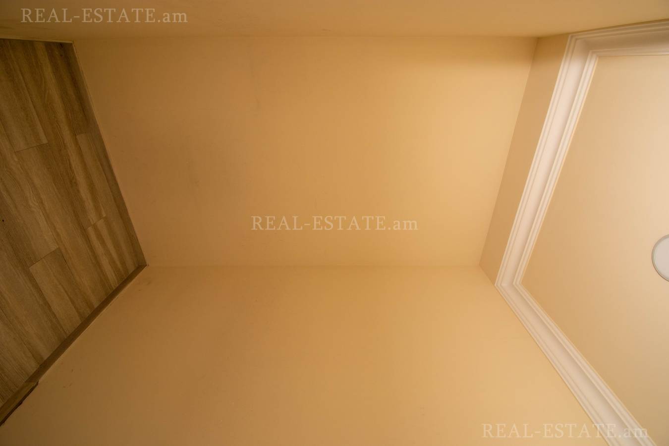5 bedroom apartment for sale Lvovyan St, Nor-Nork Yerevan, 124058