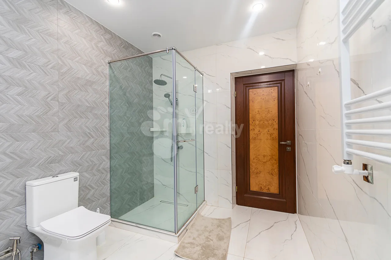 House for sale Arinj, آرینج کوتایک, 160836