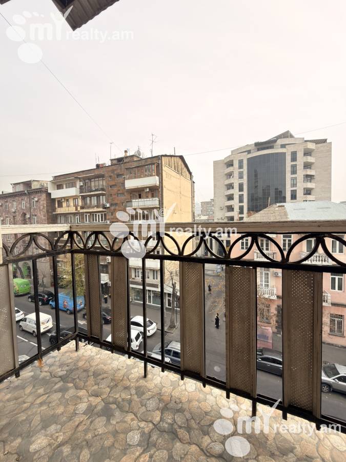 3 bedroom apartment for sale Nalbandyan St, Center Yerevan, 159085