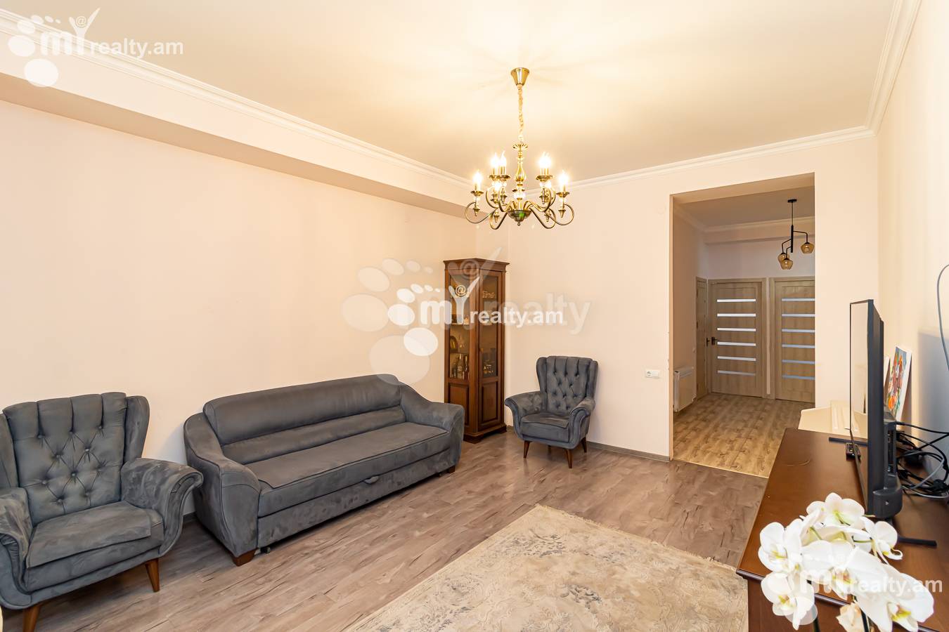 4 bedroom apartment for sale خیابان آدونس, عربگیر ایروان, 151534