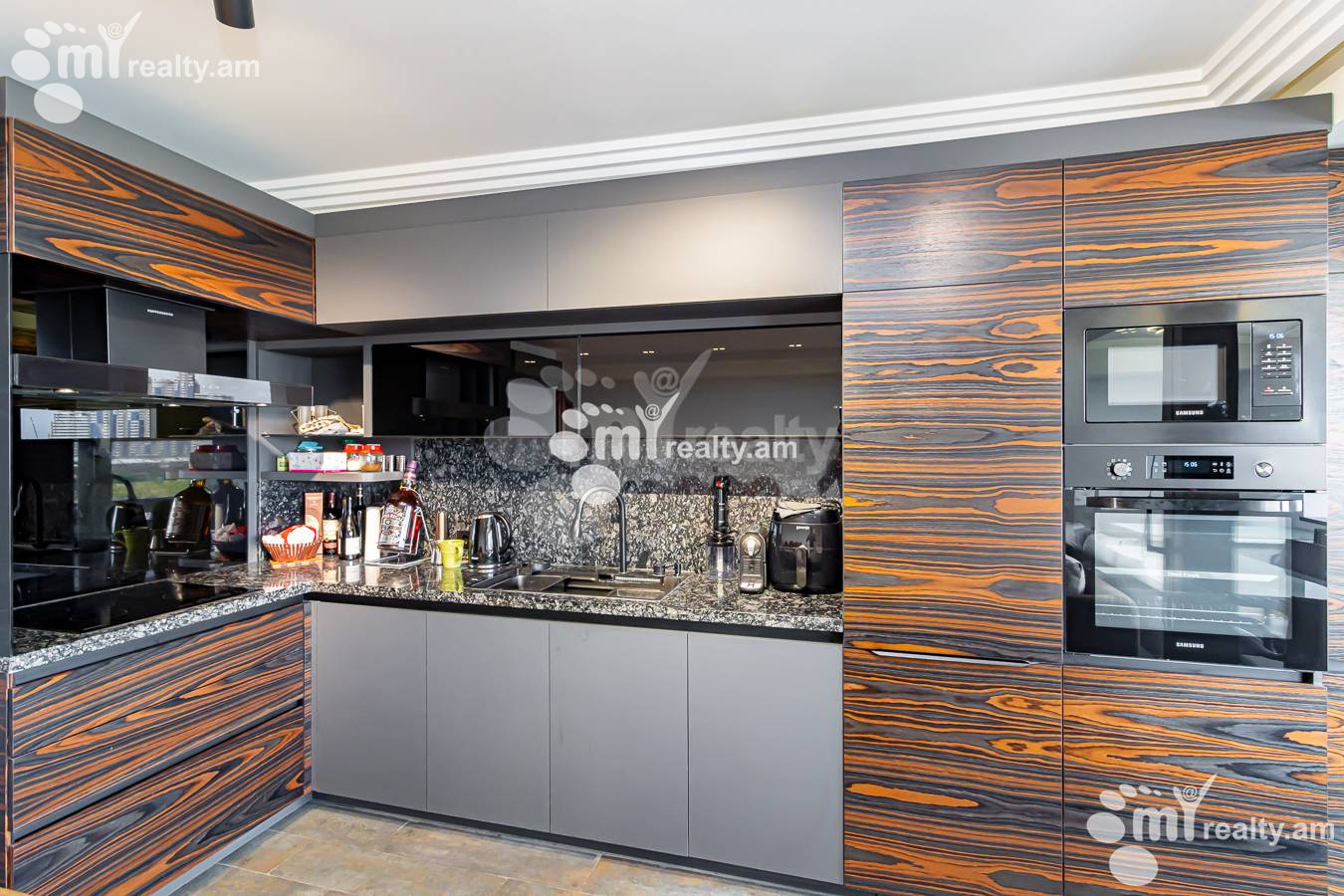 2 bedroom apartment for sale Israelyan St, Center Yerevan, 149148