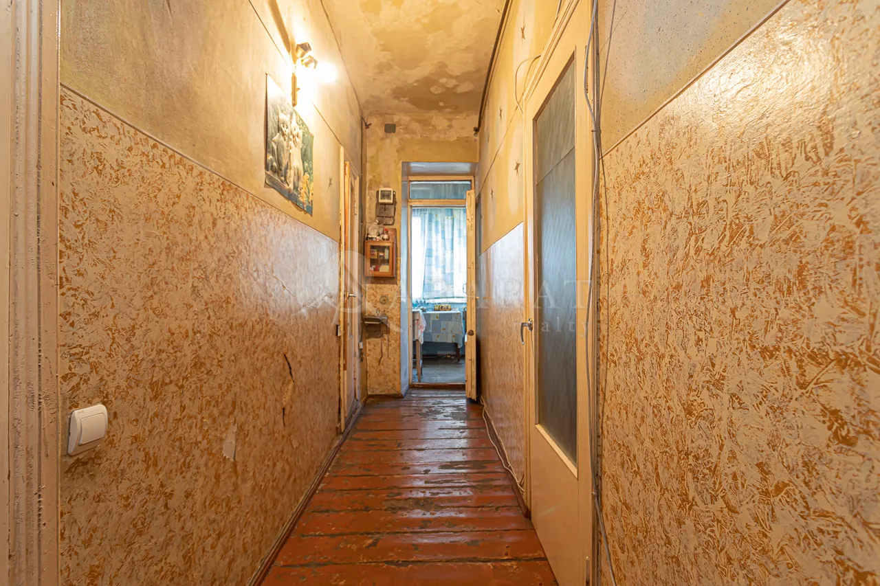 3 bedroom apartment for sale Khanjyan St, Center Yerevan, 157734