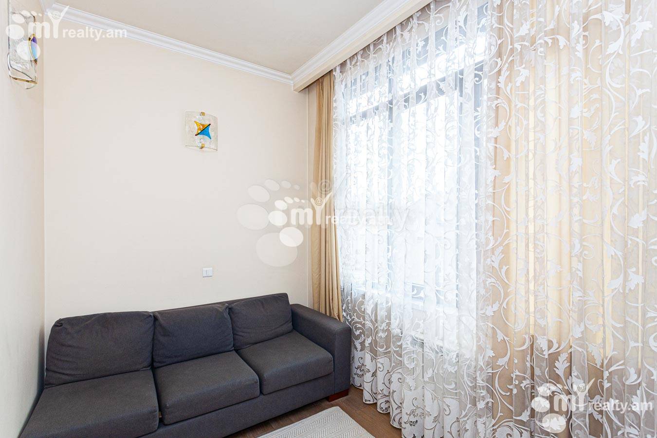 Купить 3 комнатную квартиру Таманян ул, Центр Ереван, 155019