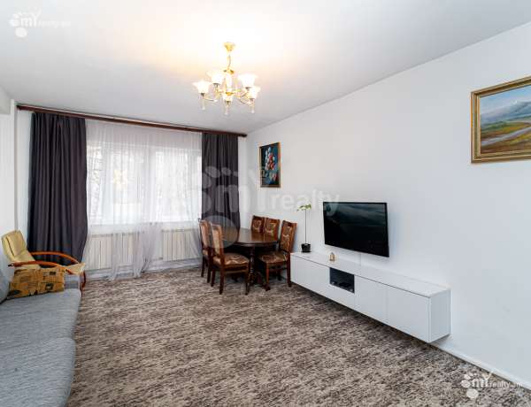 3-senyakanoc-bnakaran-vacharq-Yerevan-Center