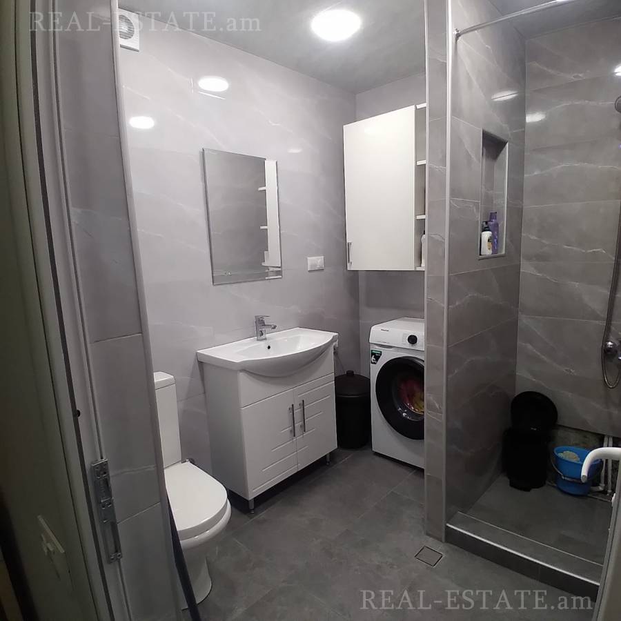 2 bedroom apartment for sale Zakyan street 1st lane, Center Yerevan, 140765