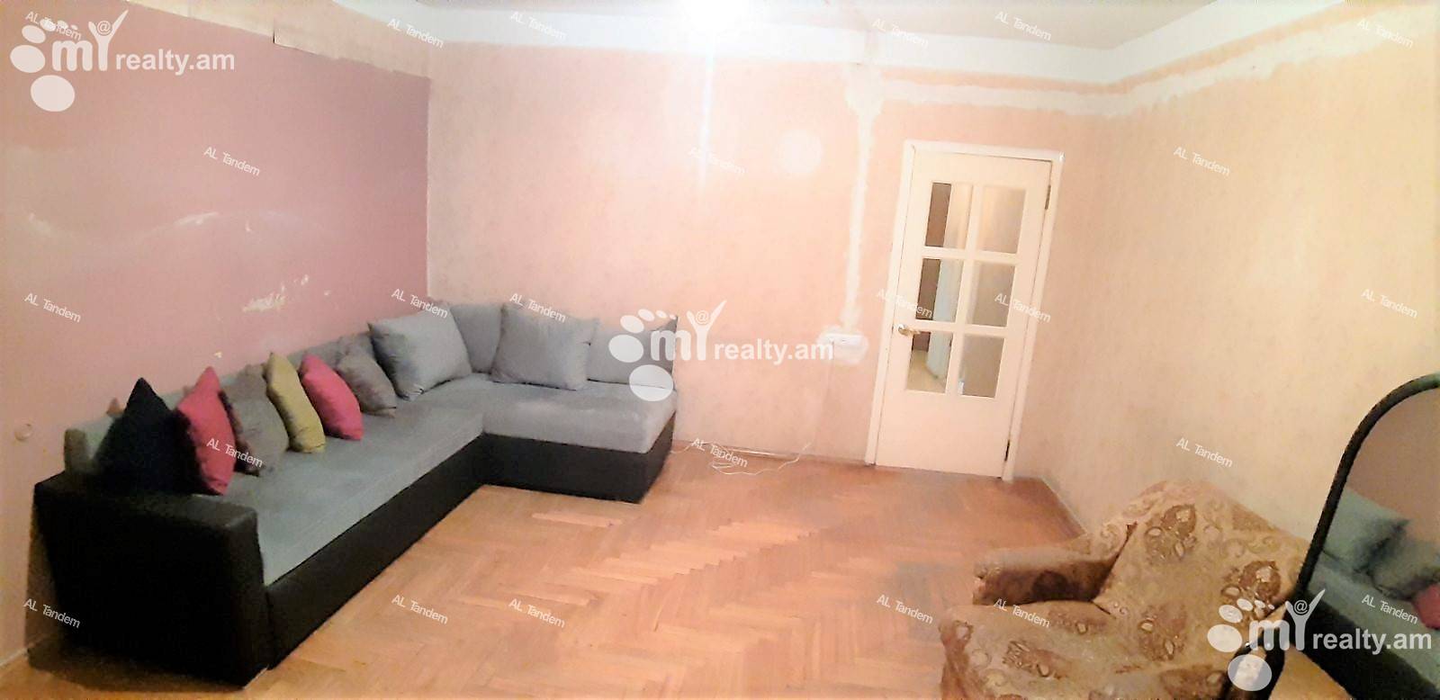 Купить 3 комнатную квартиру Аршакуняц пр, Центр Ереван, 142988