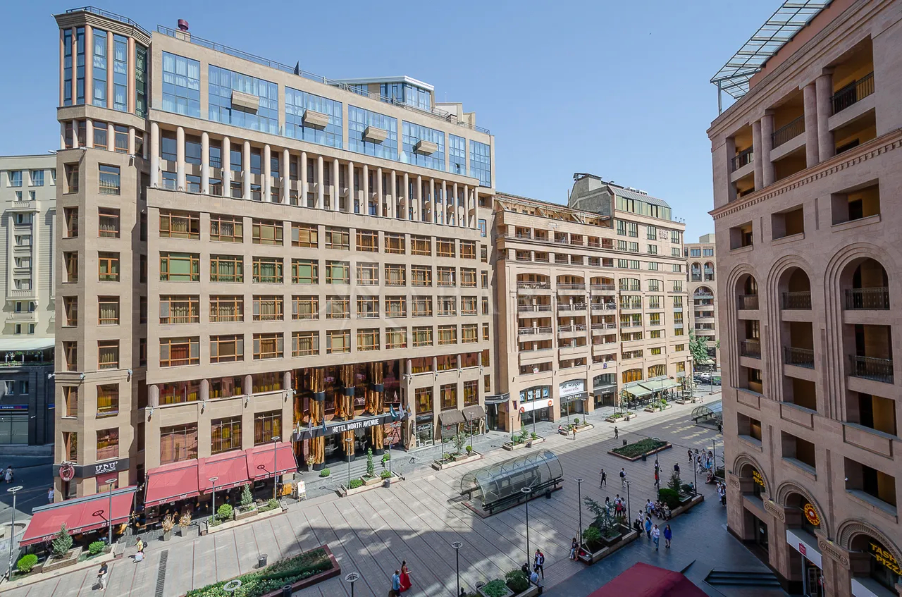 Снять 3 комнатную квартиру Северный пр, Центр Ереван, 158863