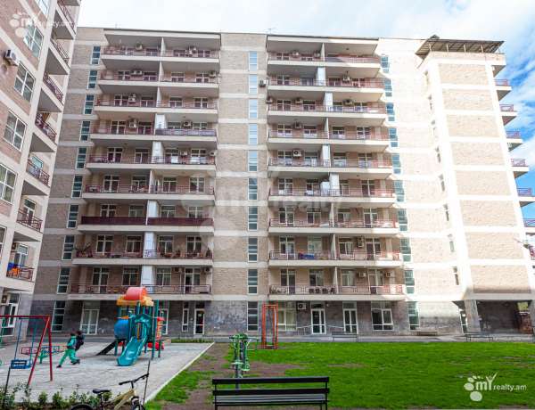 3-senyakanoc-bnakaran-vacharq-Yerevan-Center