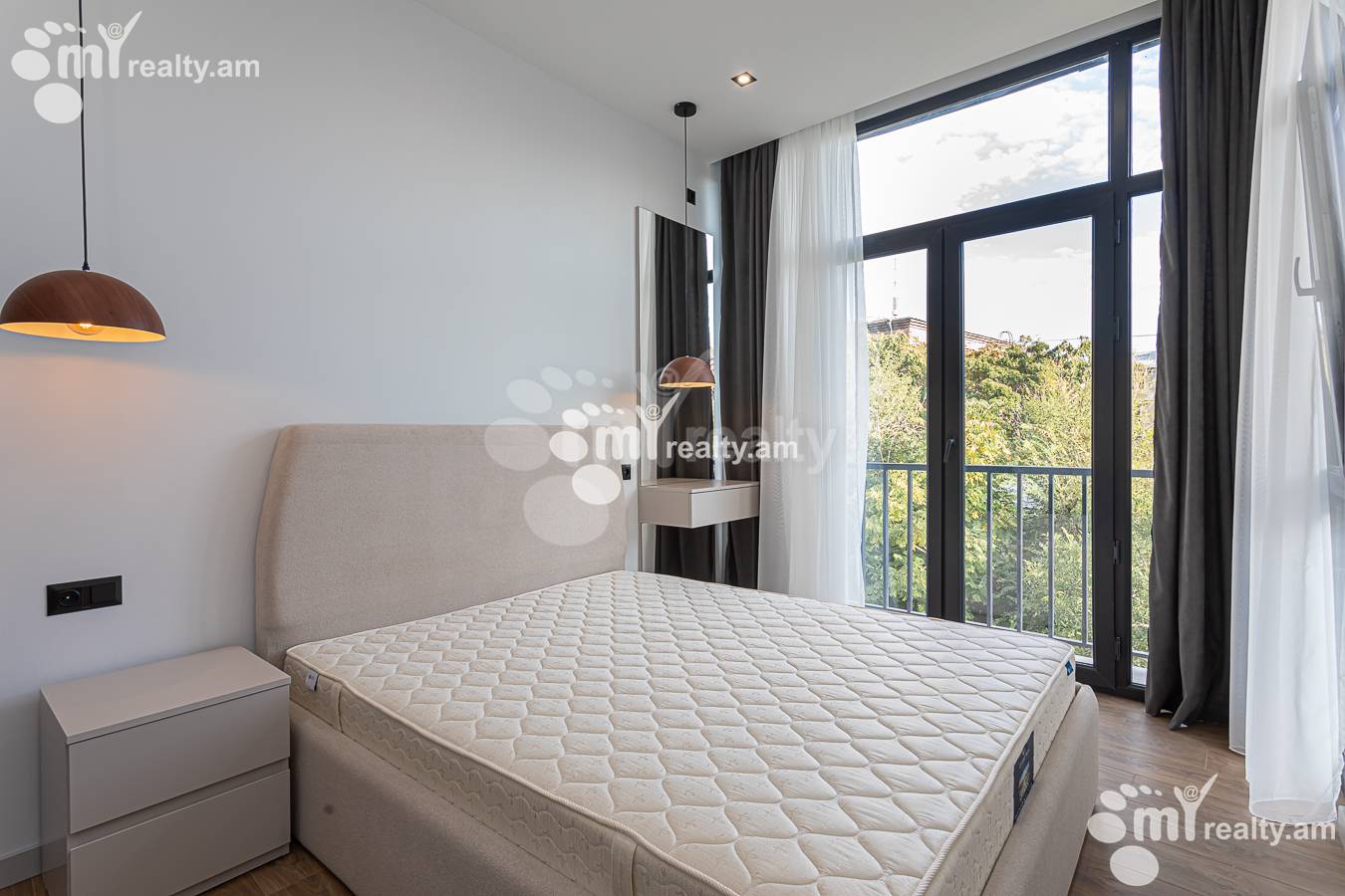 3 bedroom apartment for sale خیابان هانراپتوتیان کوچه 2, مرکز شهر ایروان, 156917