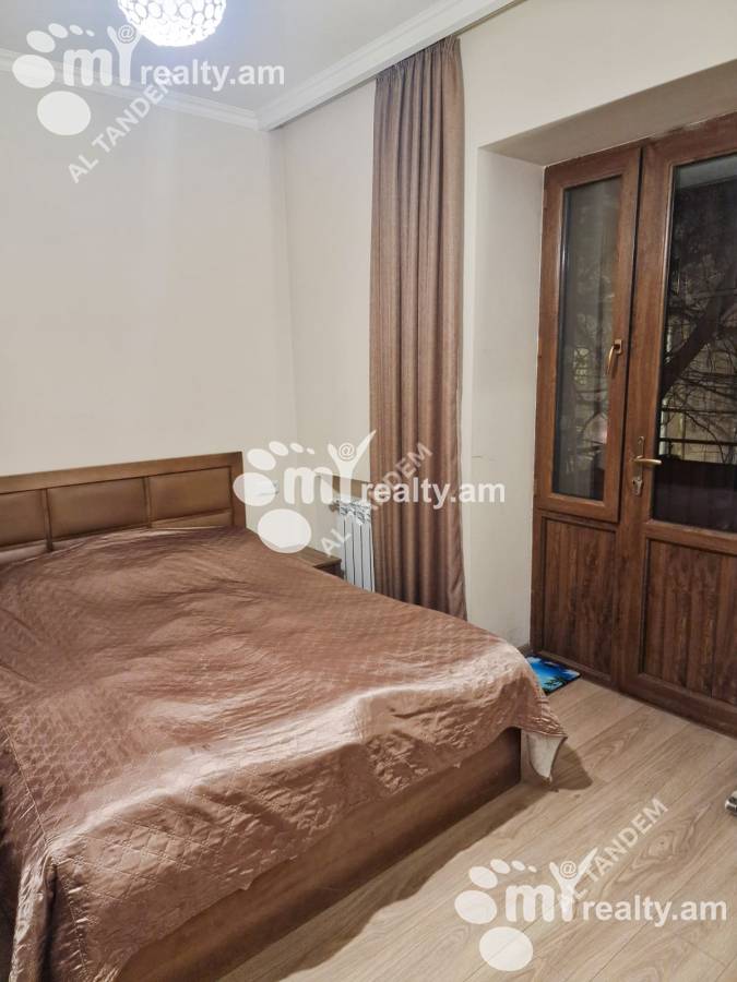 Снять 3 комнатную квартиру Московян ул, Центр Ереван, 159517