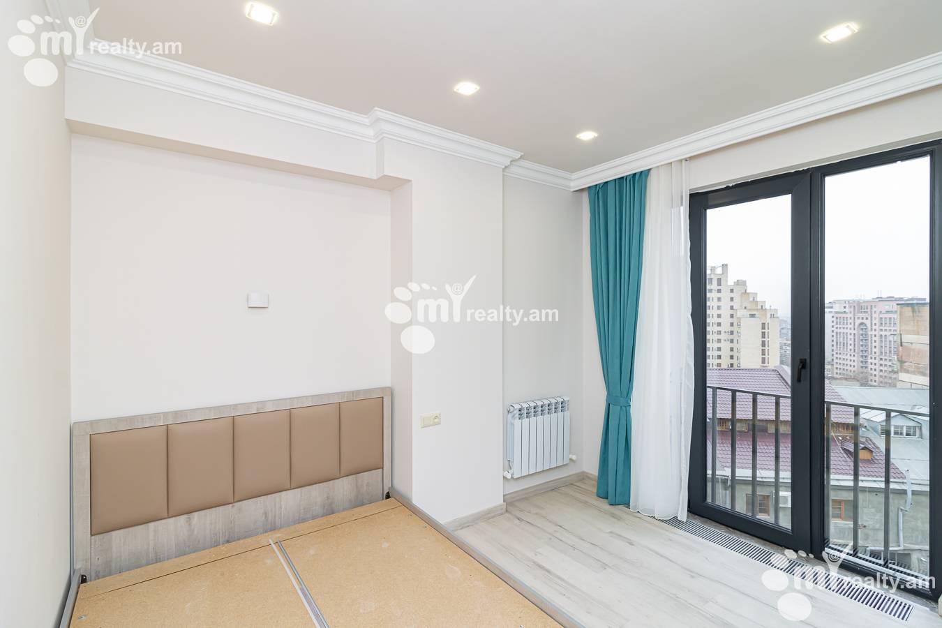 2 սենյականոց բնակարան  Դ. Դեմիրճյան փող, Կենտրոն Երևան, 143813