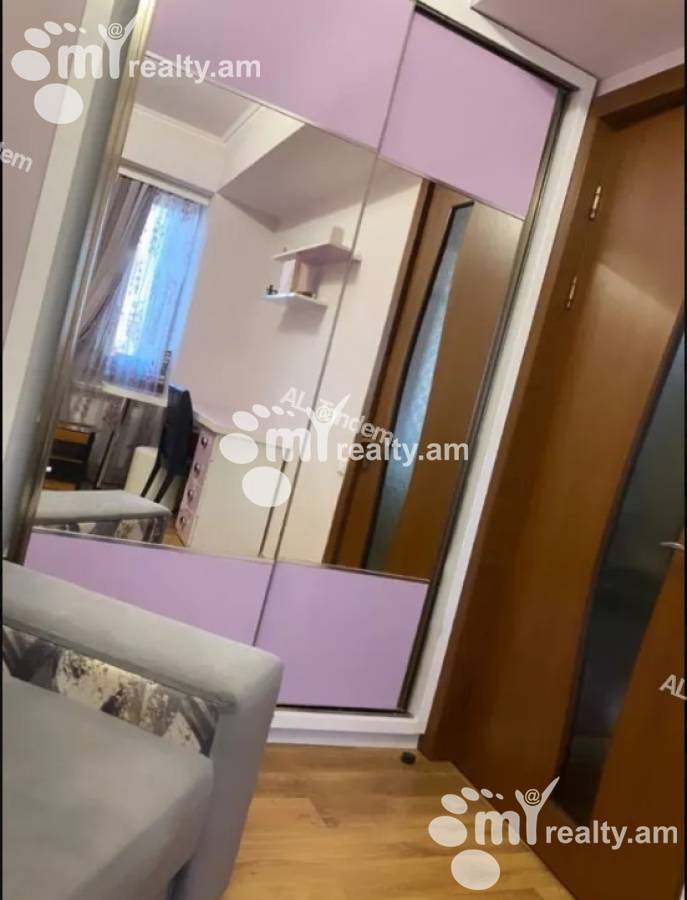 3 սենյականոց բնակարան  Սարյան փող, Կենտրոն Երևան, 149851