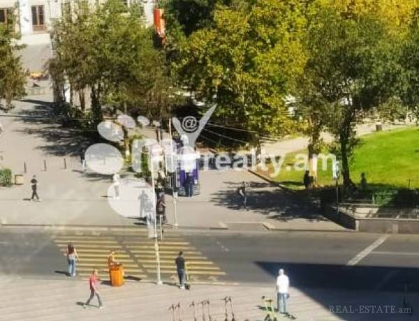 5-bedroom/apartment-for-sale-in-new-construction/Northern+%28Hyusisayin%29++Ave/Center/Yerevan