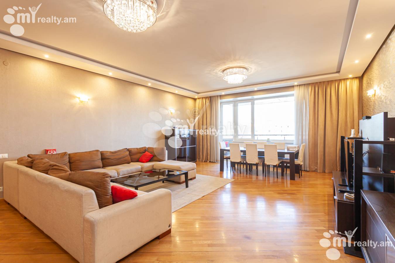 5 bedroom apartment for sale Amiryan St, Center Yerevan, 148615