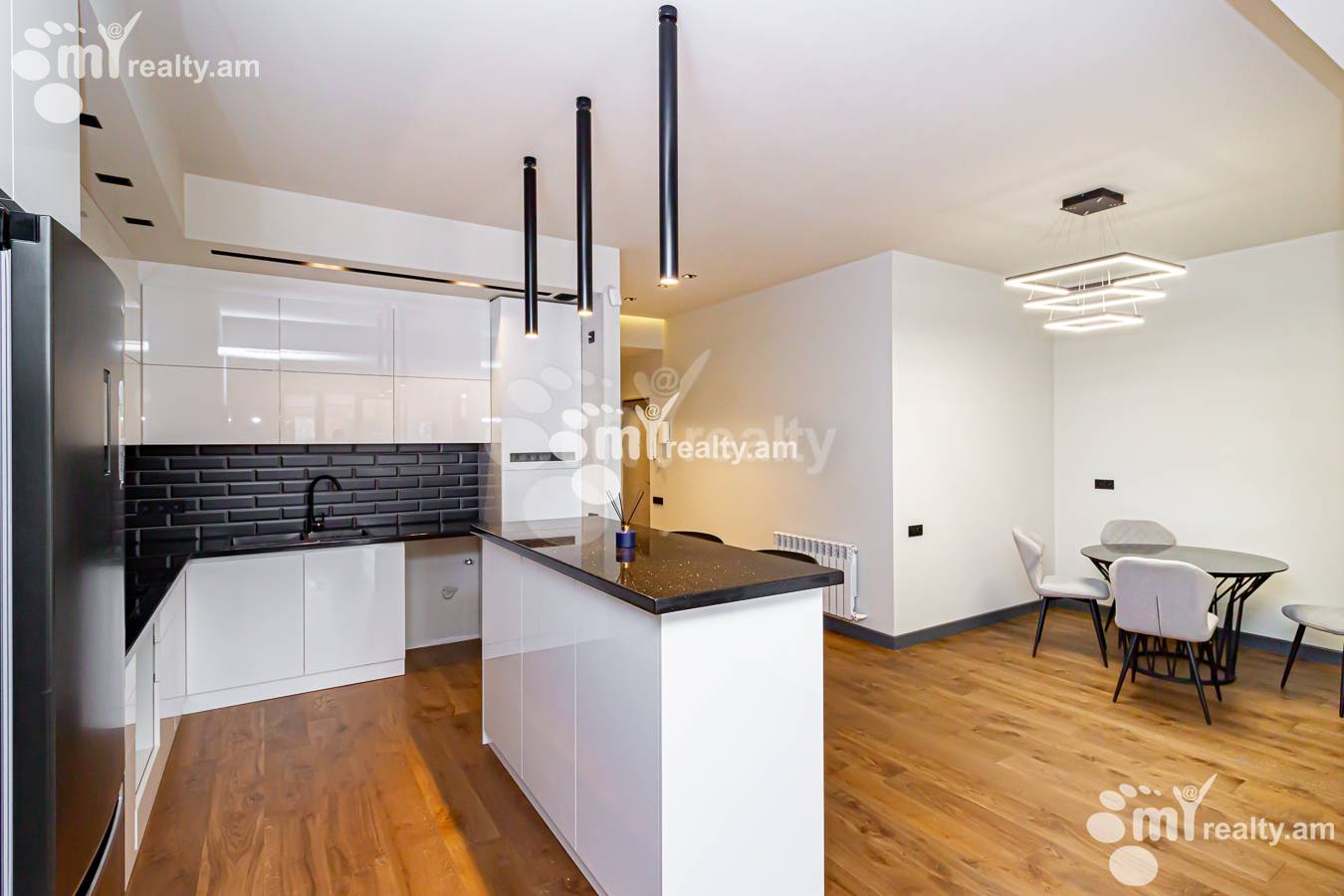 2 bedroom apartment for sale Paronyan St, Center Yerevan, 152278