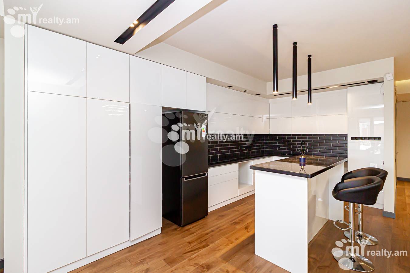 2 bedroom apartment for sale Paronyan St, Center Yerevan, 152278