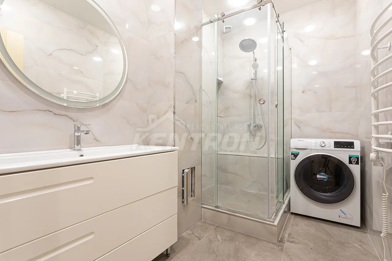 Commercial property for rent Mashtots Ave, Center Yerevan, 158865