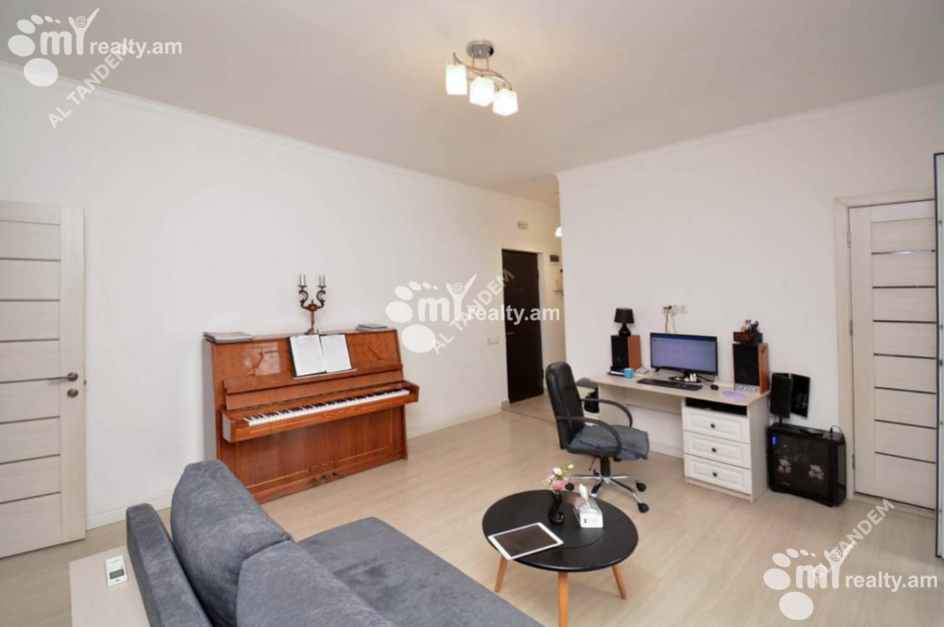 2 bedroom apartment for sale خیابان خانجیان, مرکز شهر ایروان, 159693