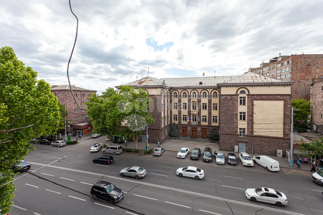 3 bedroom apartment for sale Tigran Mets Ave, Center Yerevan, 160651