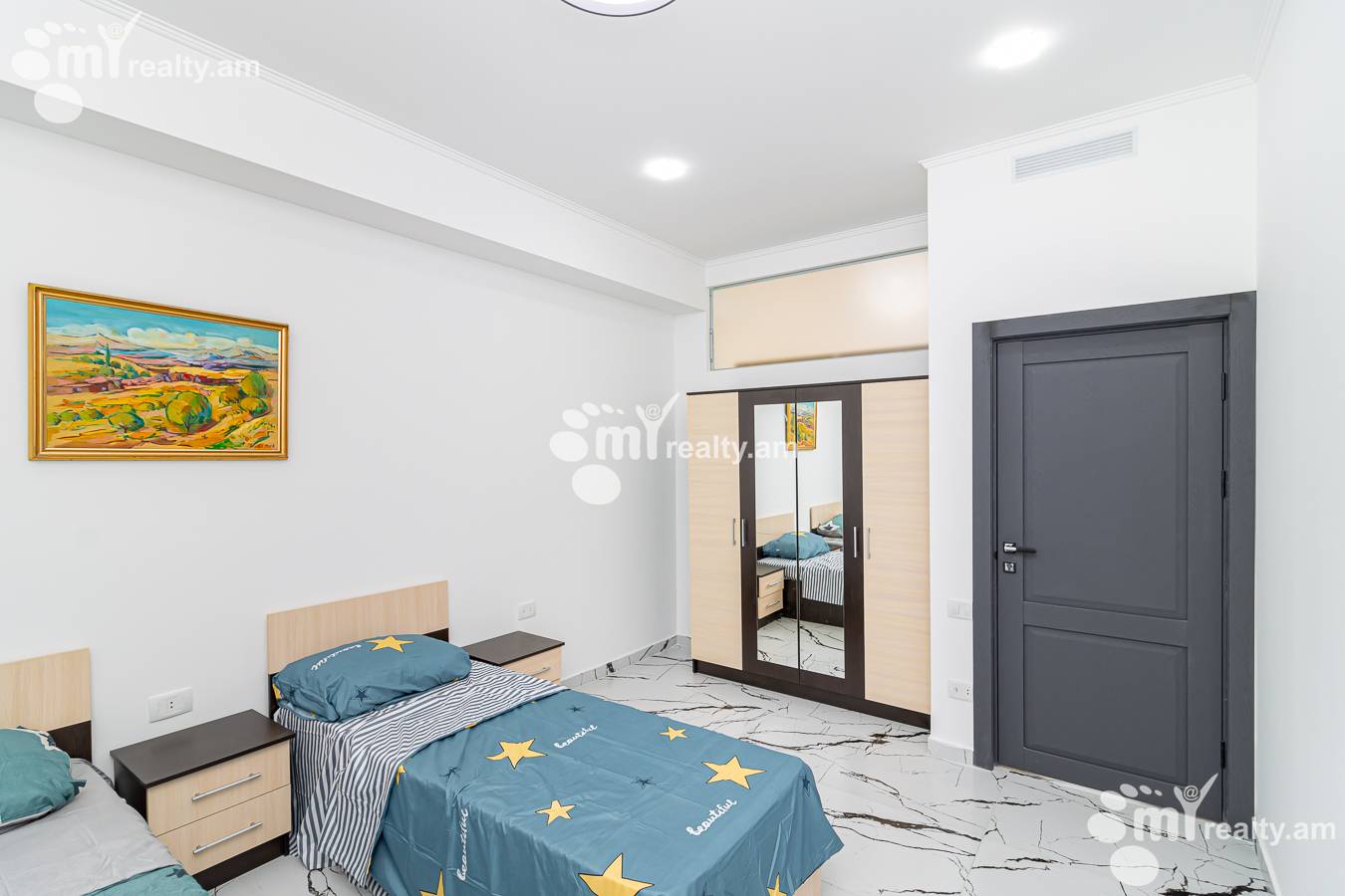 4 bedroom apartment for sale خیابان پارونیان, مرکز شهر ایروان, 143207