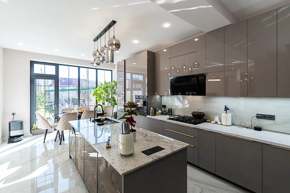 kupit-dom-novostroy/Paruyr+Sevak+11/Avan/Yerevan