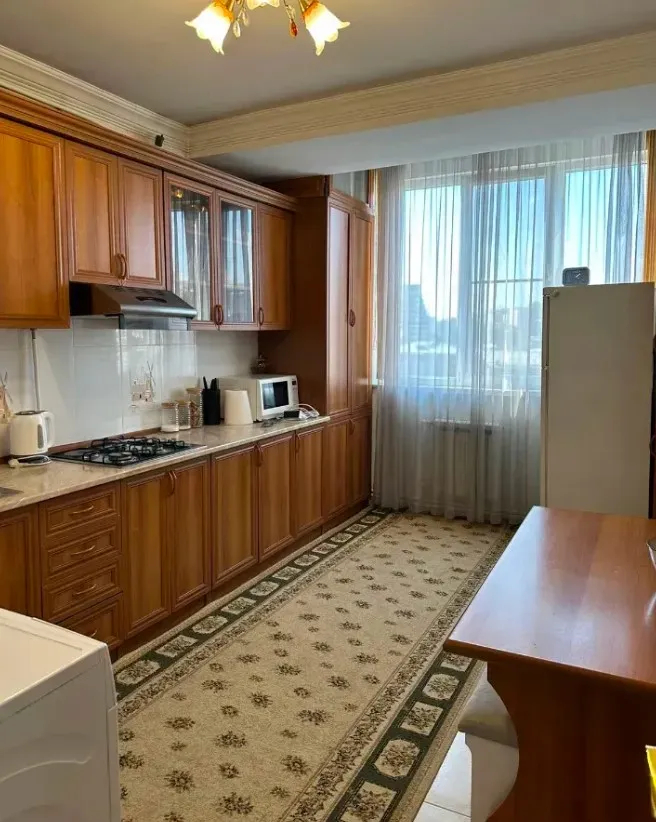3 bedroom apartment for sale Abovyan St, Center Yerevan, 161096